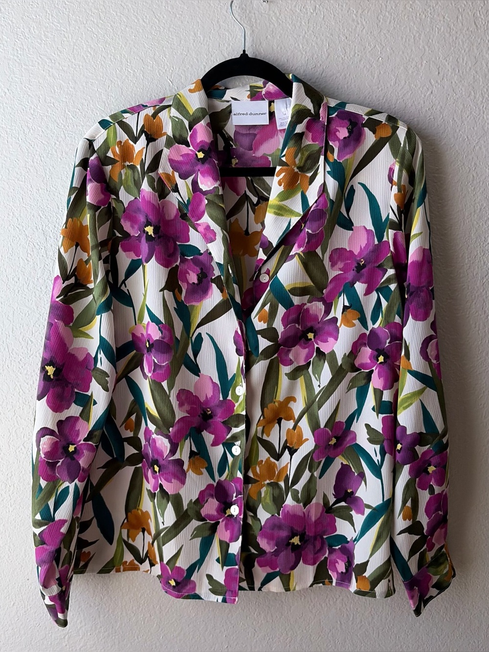 Alfred Dunner woman’s Purple Floral Button-Up Shirt size 14 L elegant chic